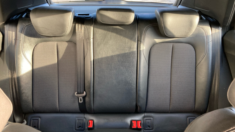 Audi Q2 30 TDI S Line 5dr S Tronic Diesel Estate